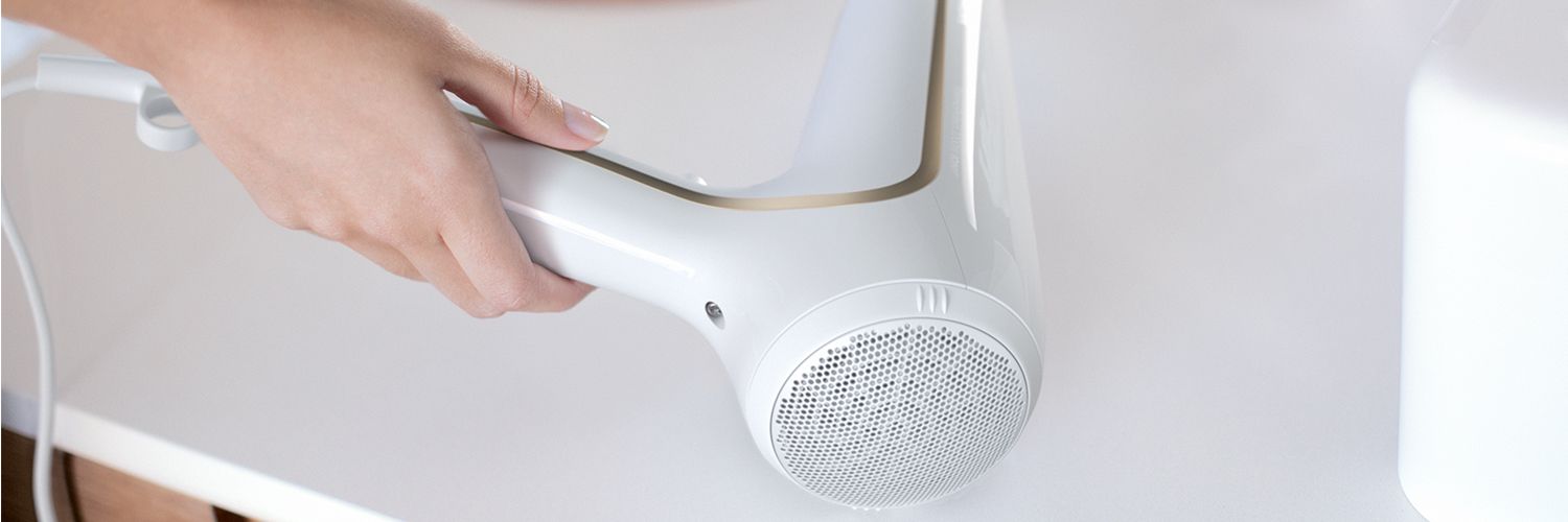 Philips Poznaj suszarkę Philips DryCare Advanced HP8232/00 Philips Poznaj suszarkę Philips DryCare Advanced HP8232/00