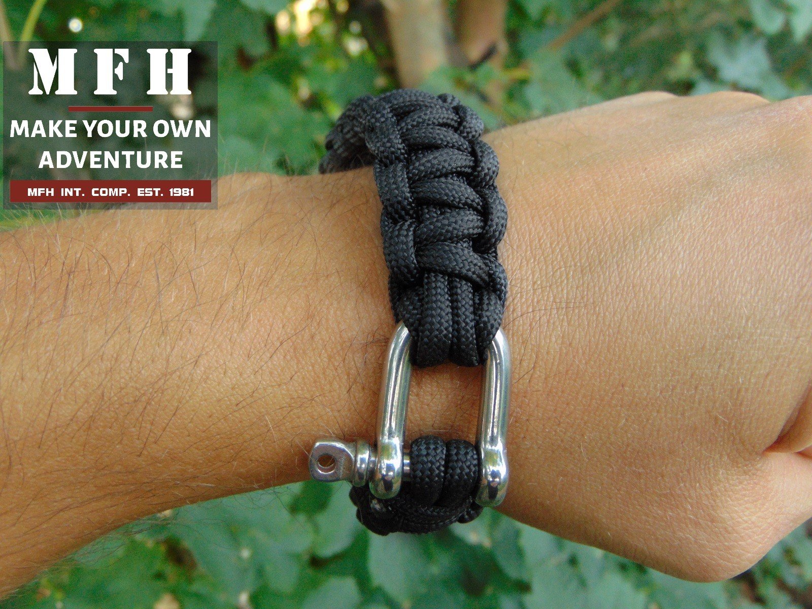 bransoletka-paracord-black-metal-4.jpg