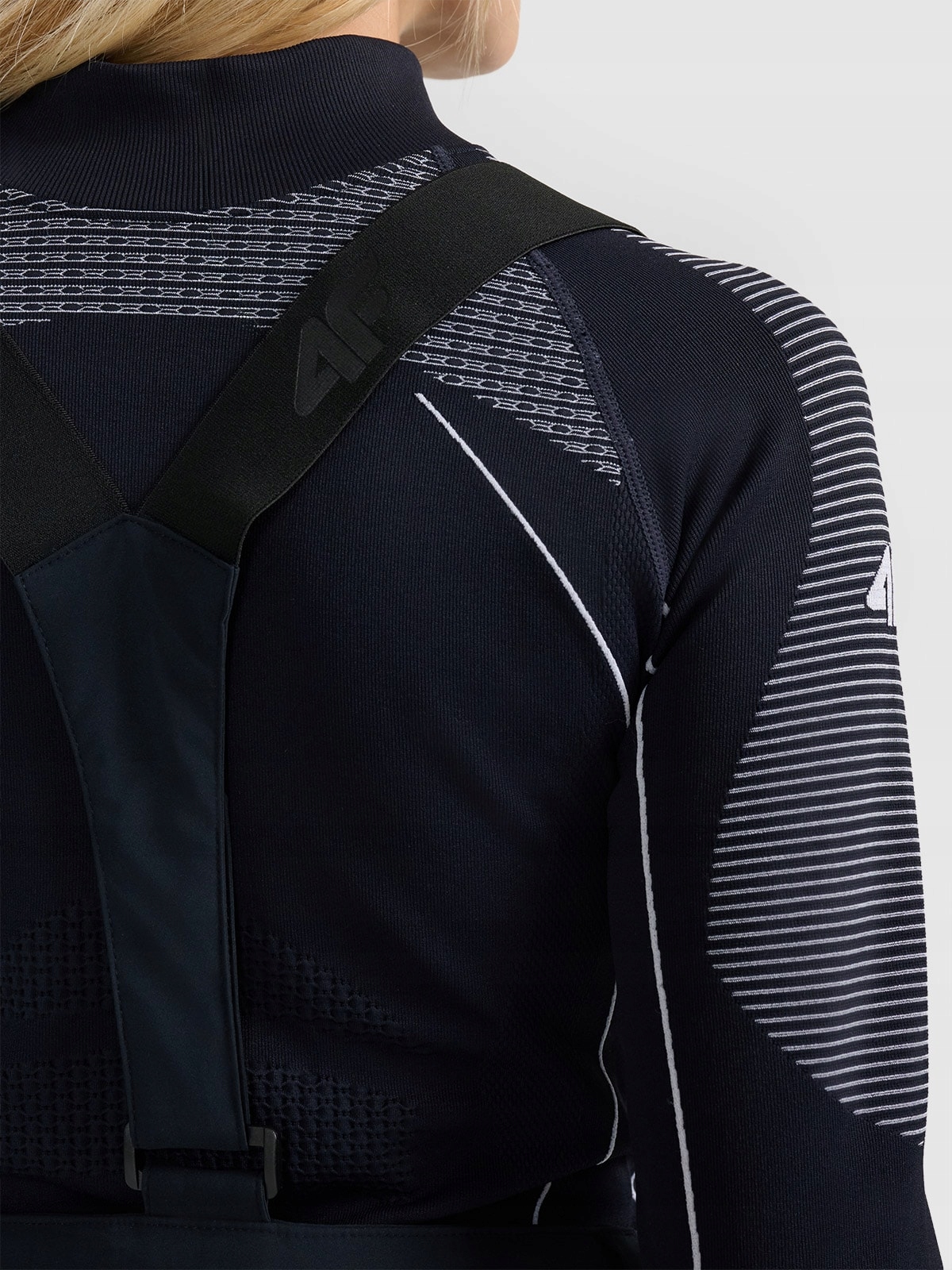 Regulowane szelki i pas – idealne dopasowanie