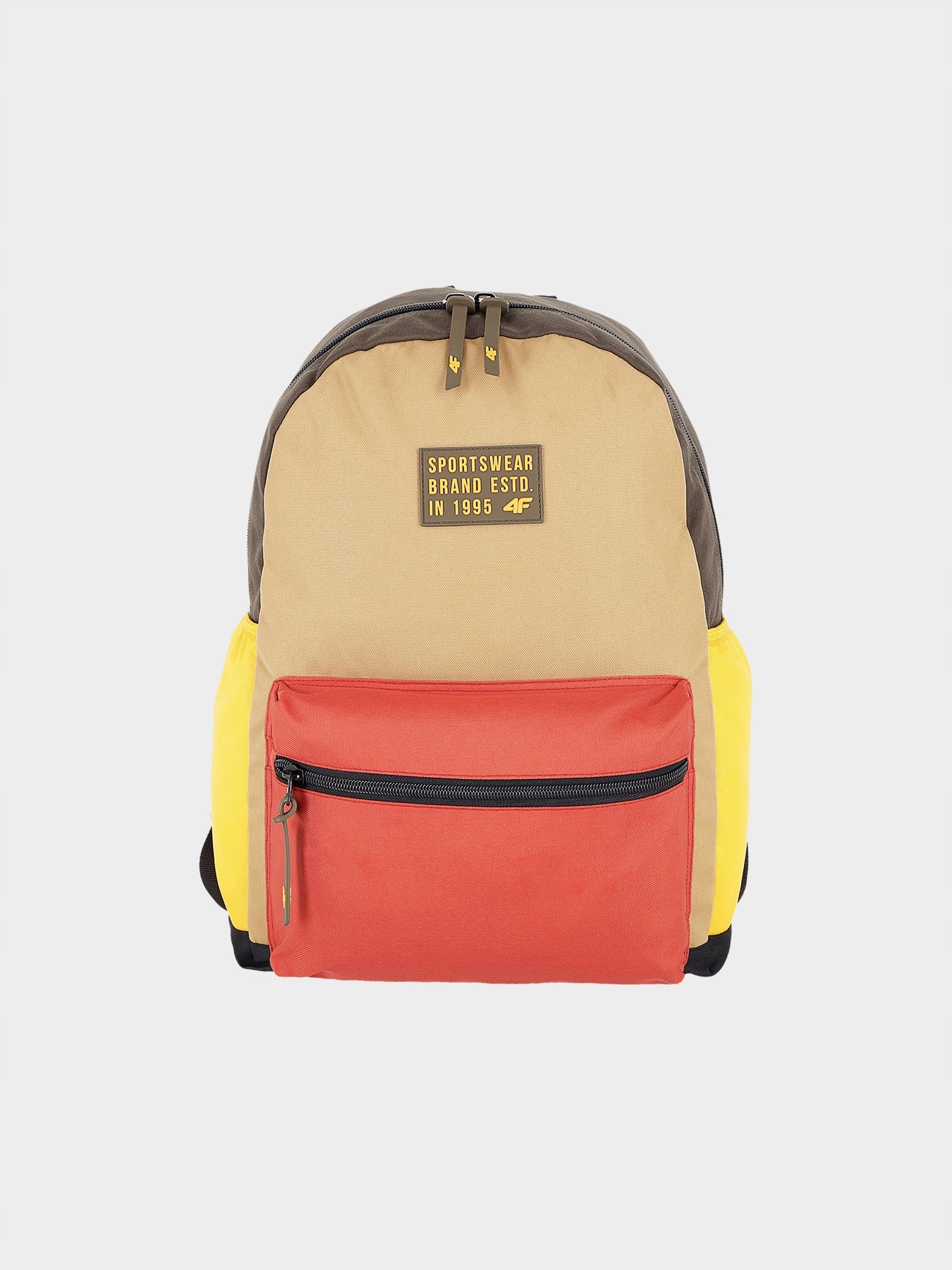 Praktyczny design plecaka 4F – funkcjonalność i styl
