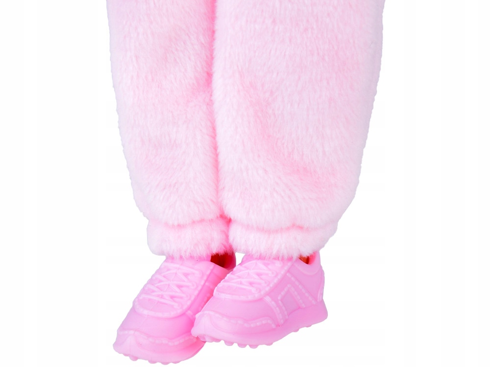 Różowe sneakersy – Modne obuwie dla lalki