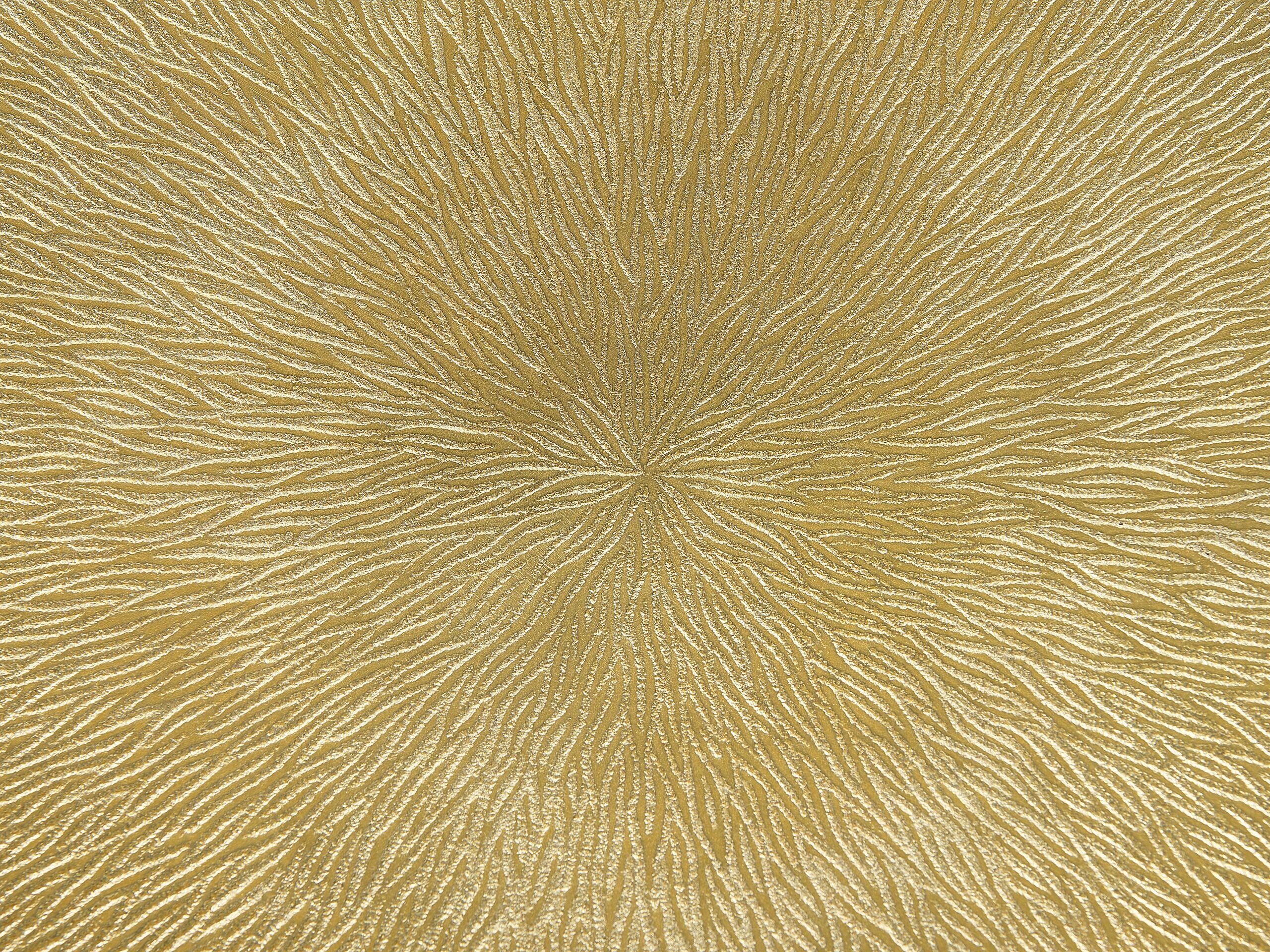 Okrągły blat w złotym odcieniu – Wyrazisty akcent dekoracyjny