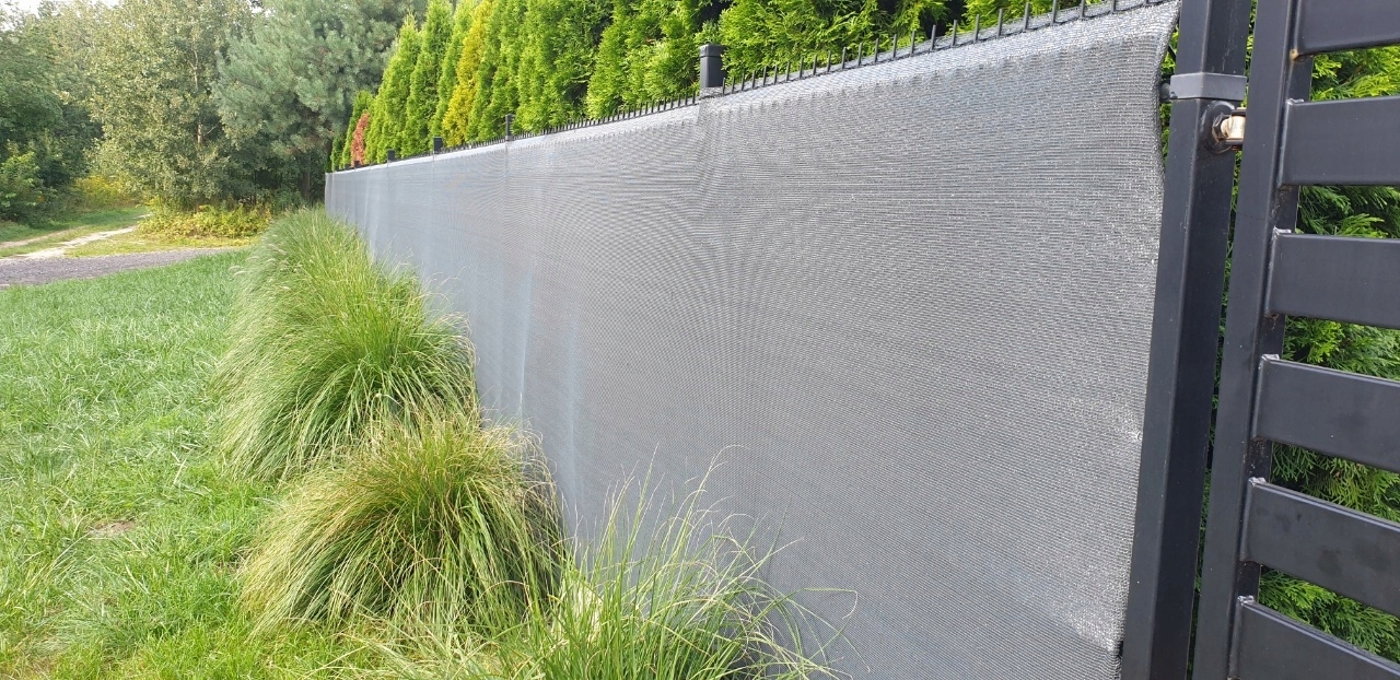 Wysoka Gramatura Materiału 140g/m² – Gwarancja Trwałości