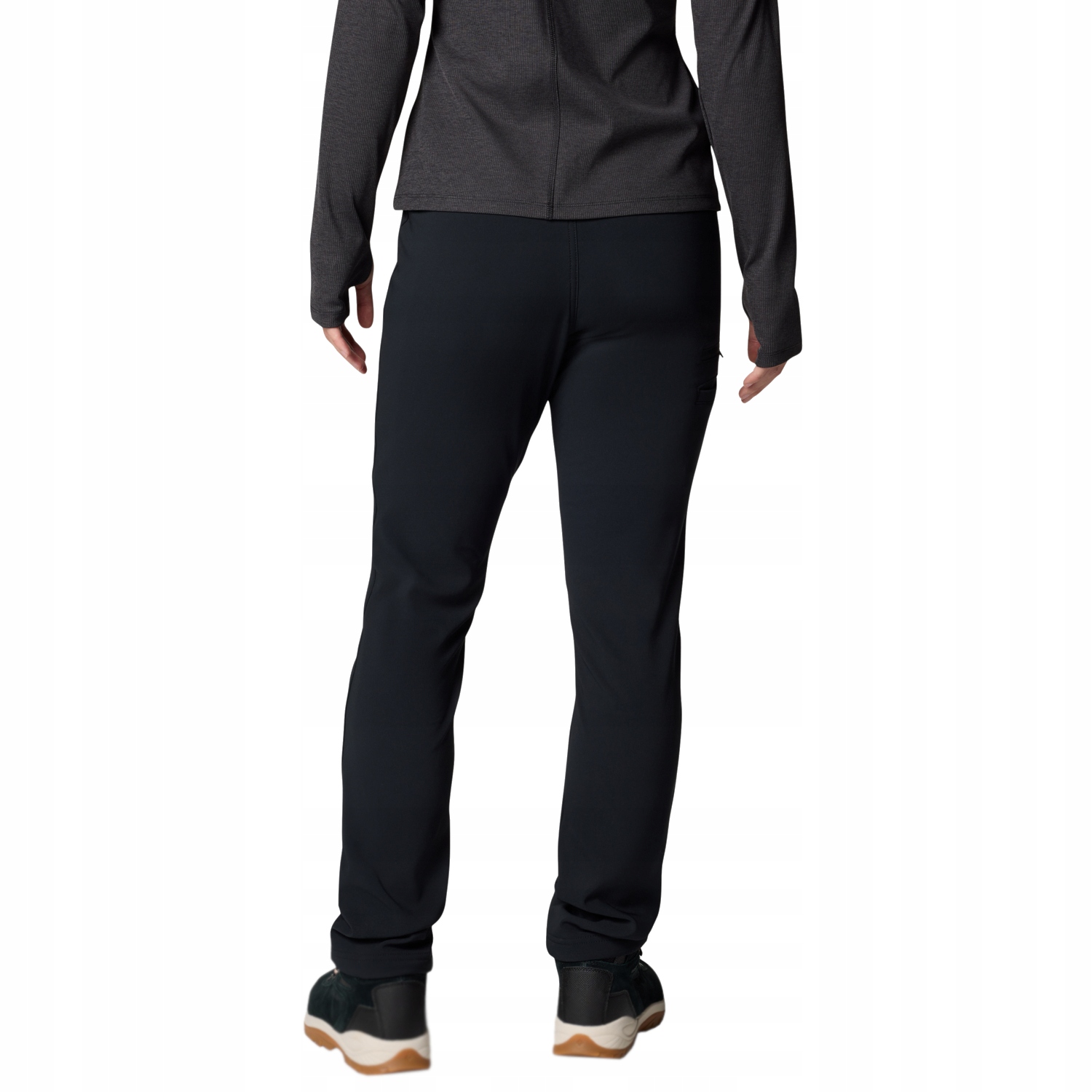 Trwały materiał poliester – idealny na każdą okazję