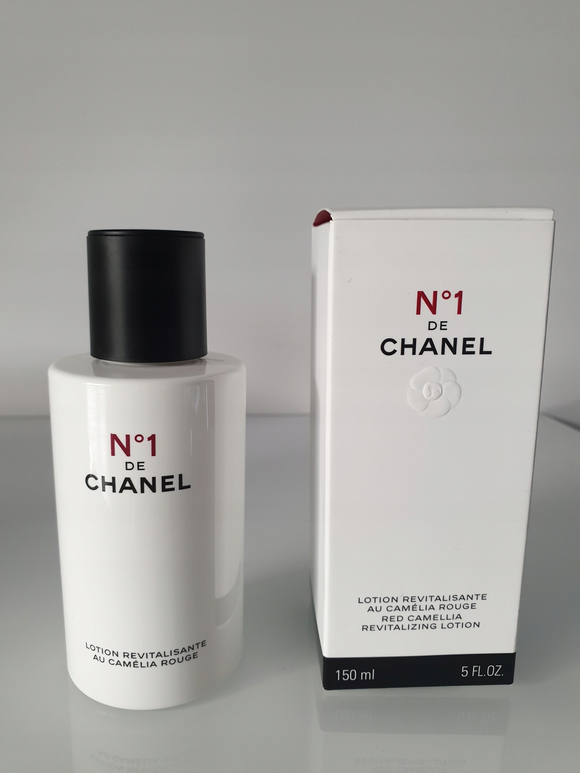 Rytuał pielęgnacyjny N1 DE CHANEL – Komfort i witalność dla Twojej skóry