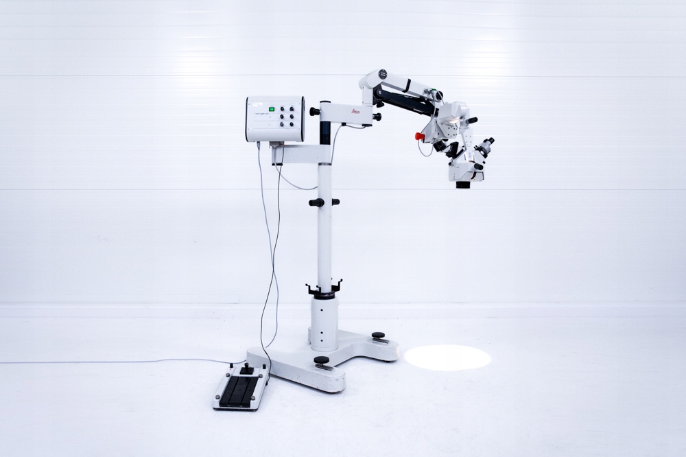 iiyama MD TABLE001-B1 – Półka do montażu monitorów