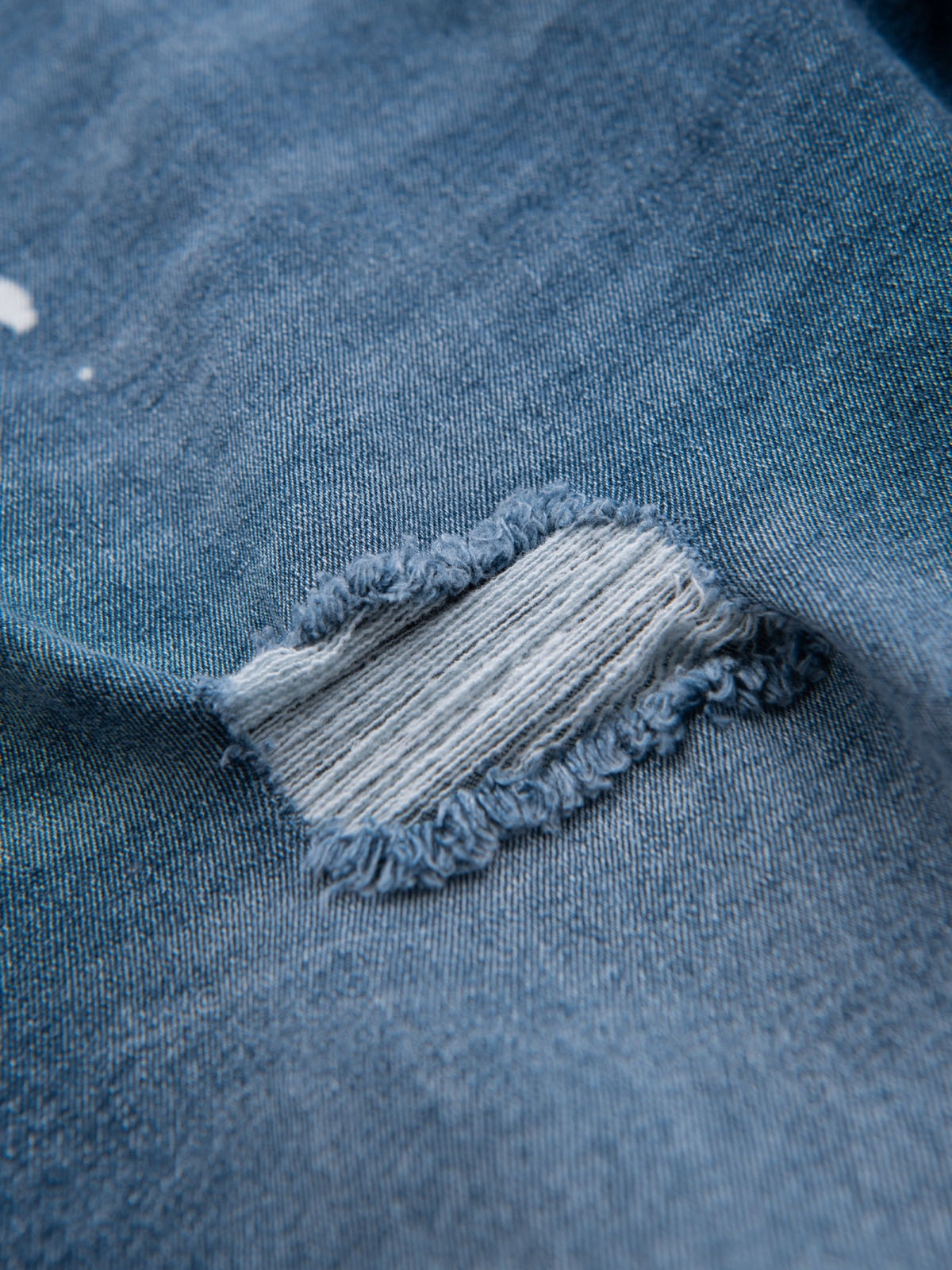 Funkcjonalne kieszenie – Praktyczność w modzie