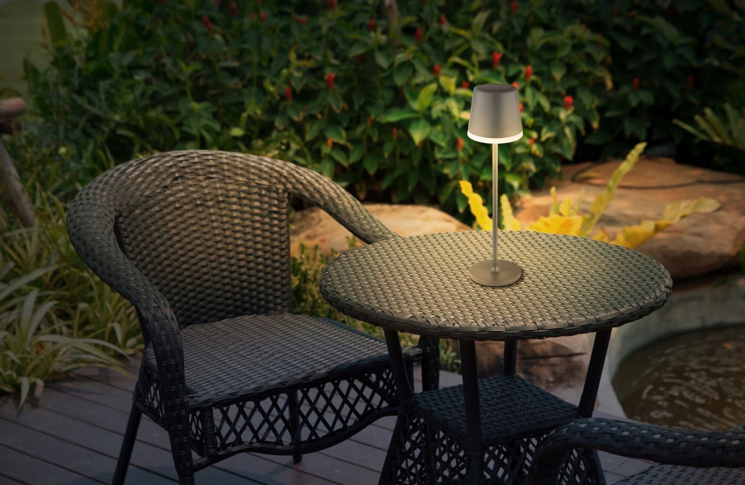 Stylowy design w kolorze antracytowym – Elegancja i nowoczesność