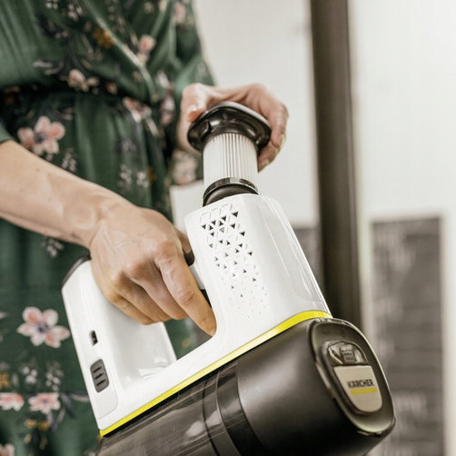 VC 6 CORDLESS OURFAMILY EXTRA ODKURZACZ BEZPRZEWODOWY KARCHER 1.198-674.0 Kolor dominujący biały