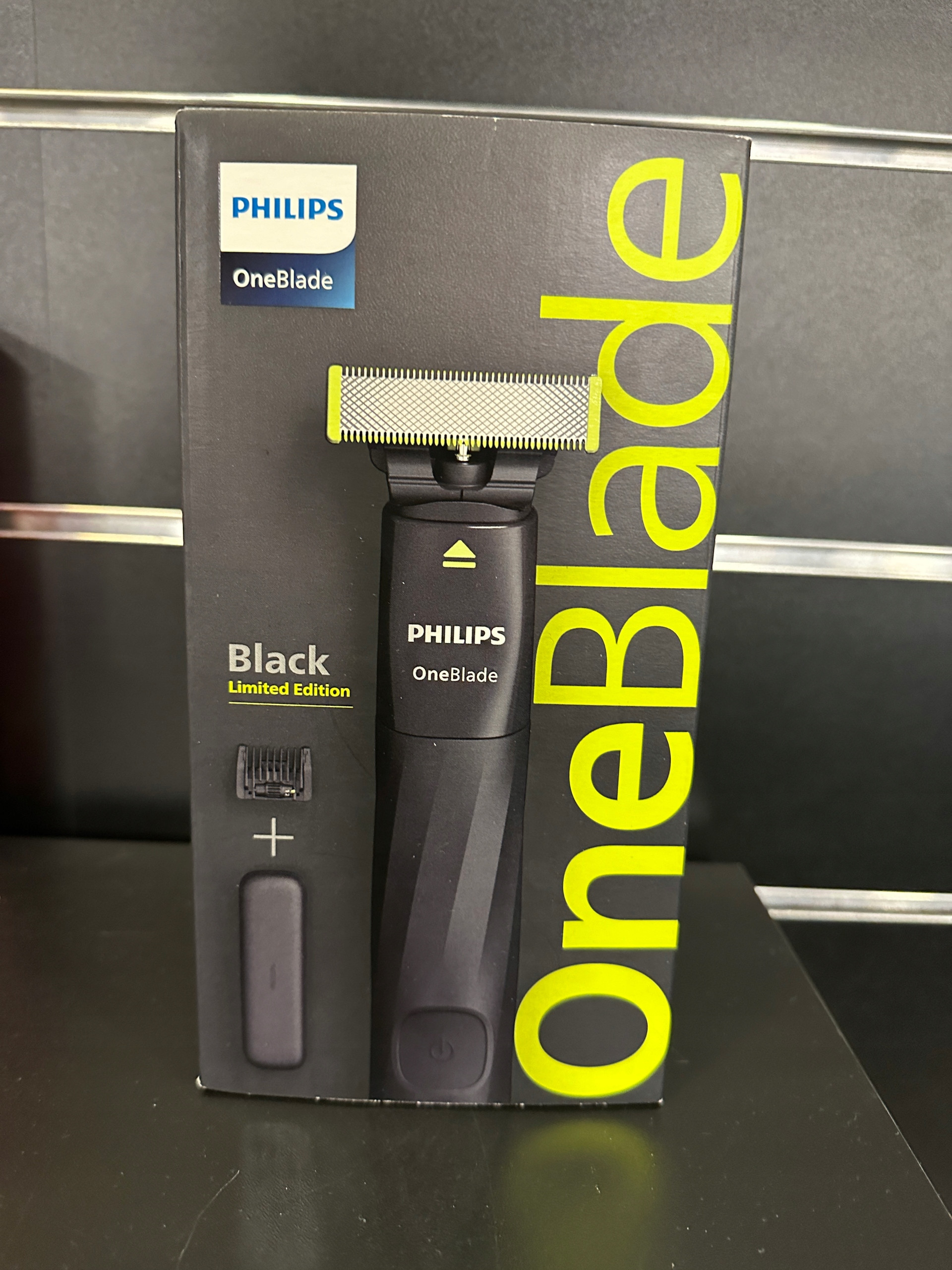 ONEBLADE PREMIUM GIFT PACK – Idealny zestaw do pielęgnacji zarostu