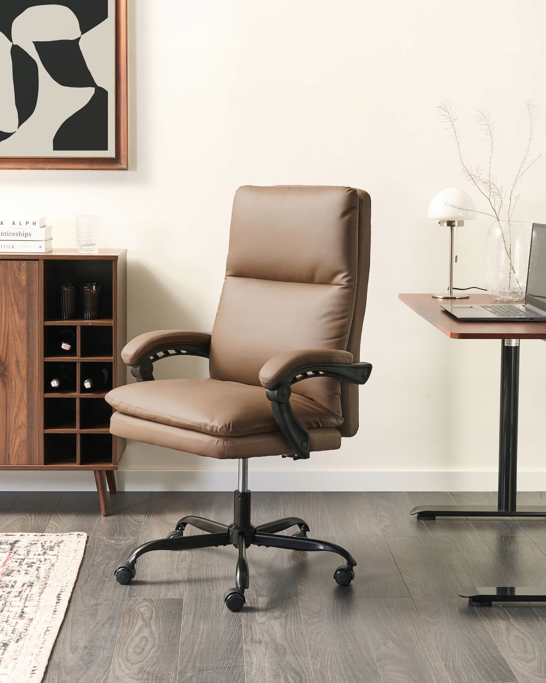 Wygodne siedzisko z regulacją wysokości