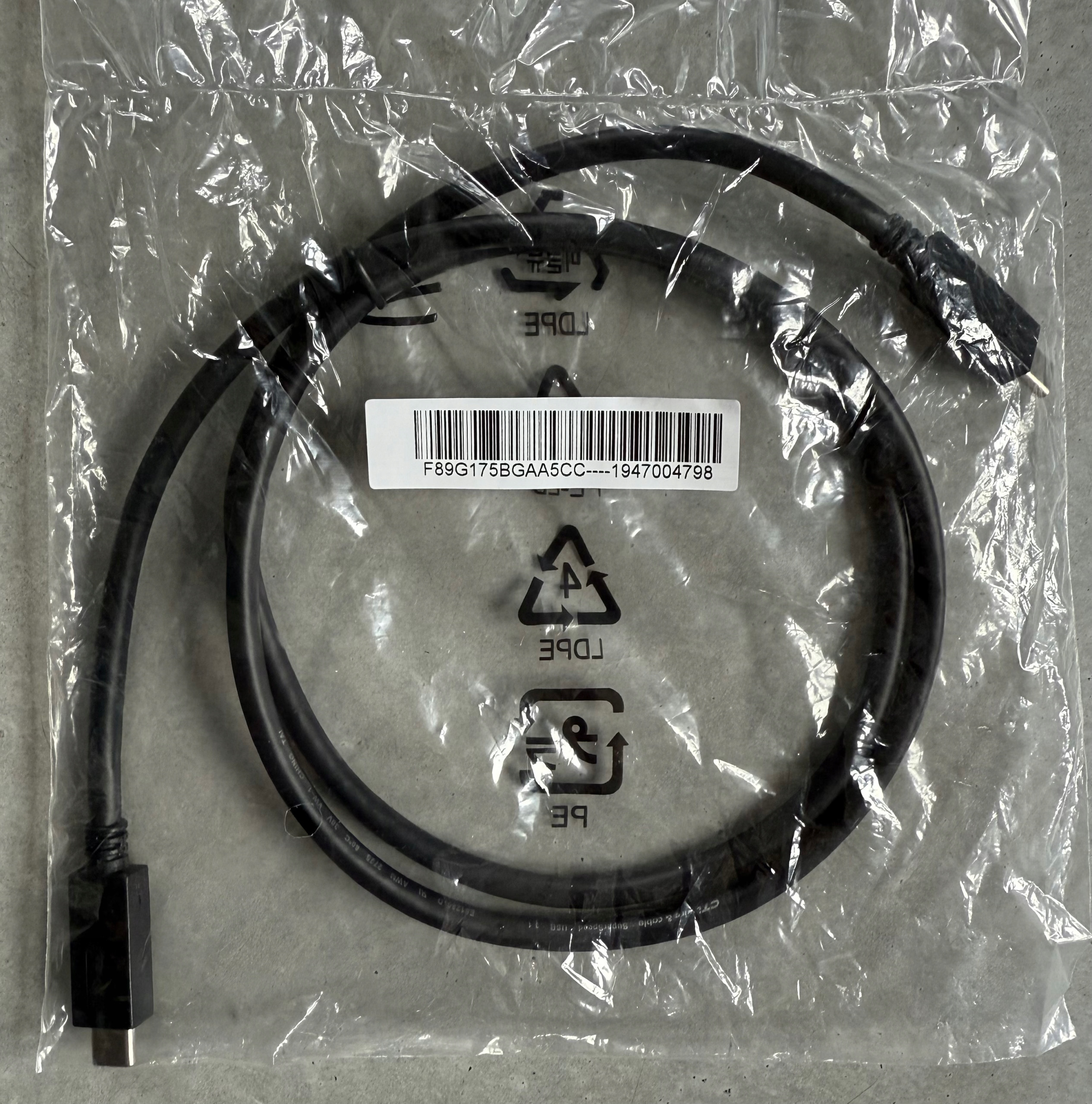 Elegancki czarny design i trwała konstrukcja