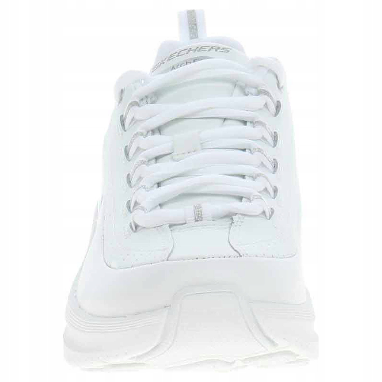 Materiały najwyższej jakości – Skóra naturalna* i syntetyki