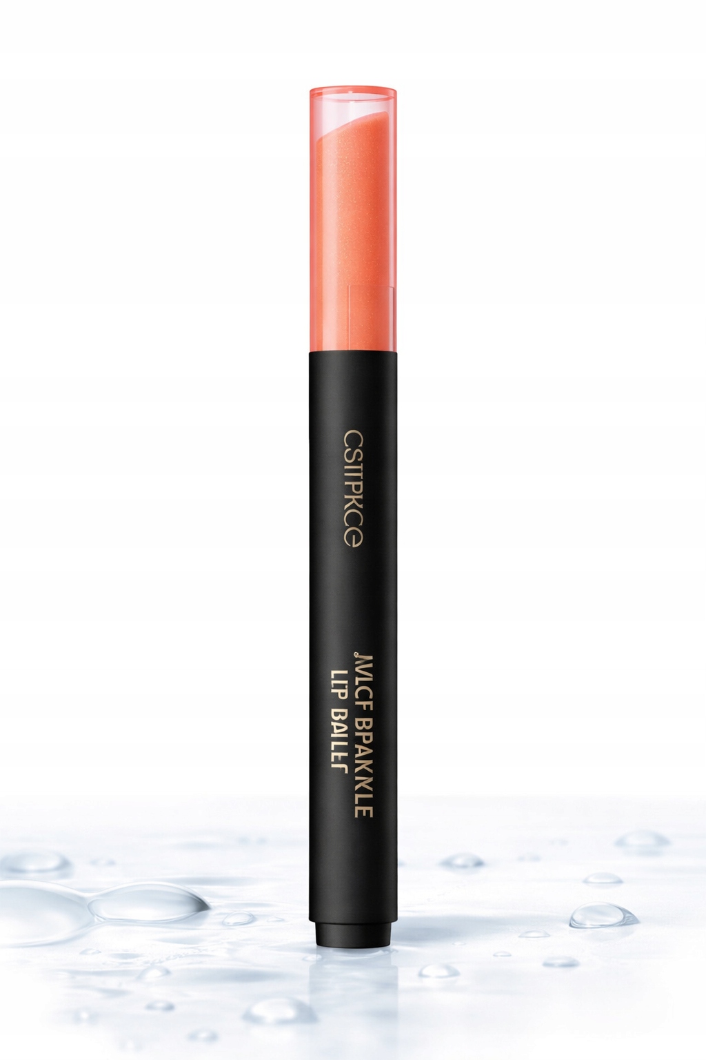 Właściwości nawilżające balsamu do ust Catrice