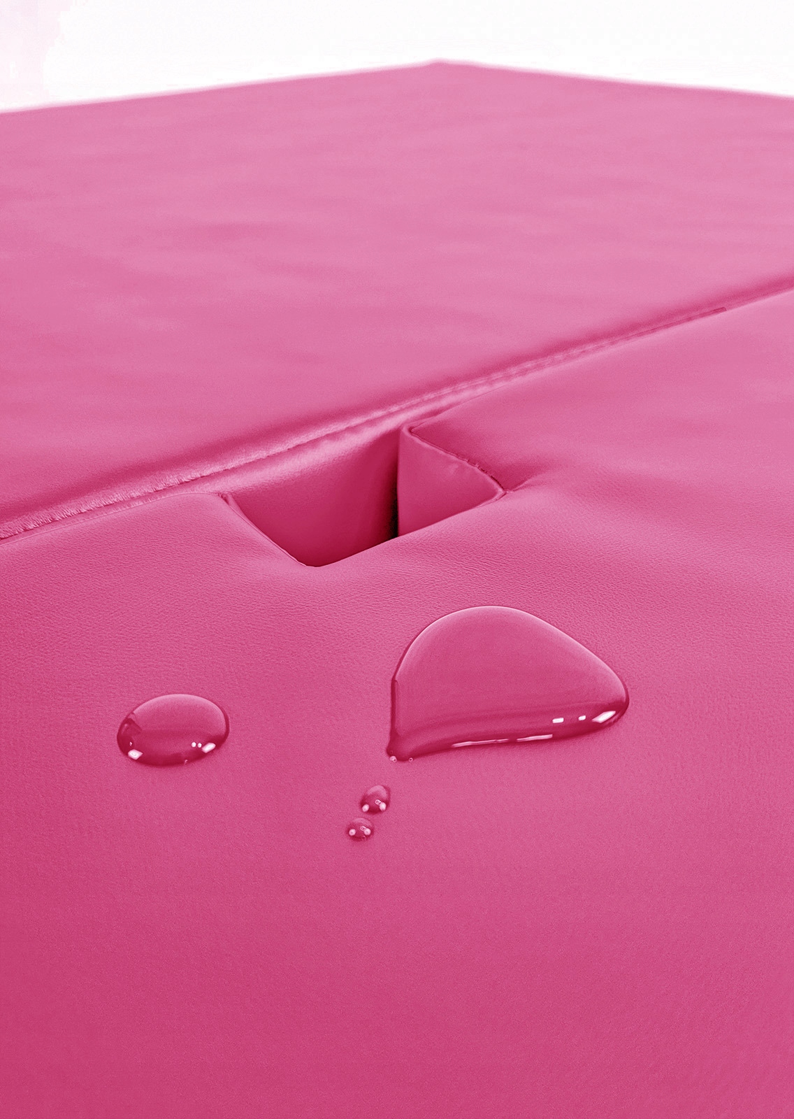 Łatwe czyszczenie – Wodoodporny materiał i zdejmowana warstwa