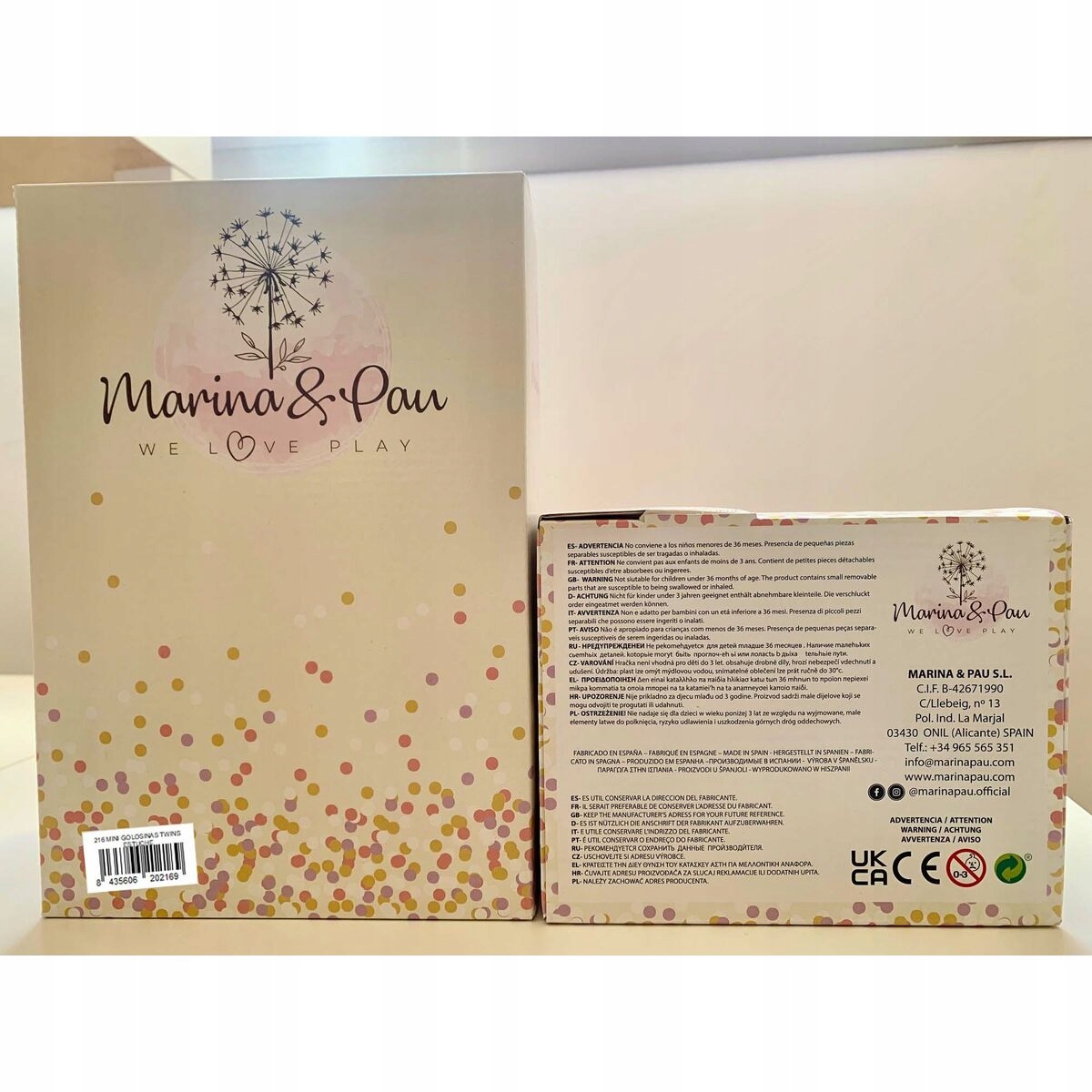 Ozdobne opakowanie z charakterystycznym logo – Idealny prezent dla małych kolekcjonerek