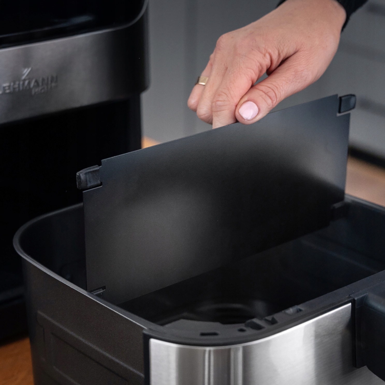 FRYTKOWNICA BEZTŁUSZCZOWA AIRFRYER 8L NIEPRZYWIERAJĄCA LEHMANN 12 PROGRAMÓW Stan opakowania oryginalne