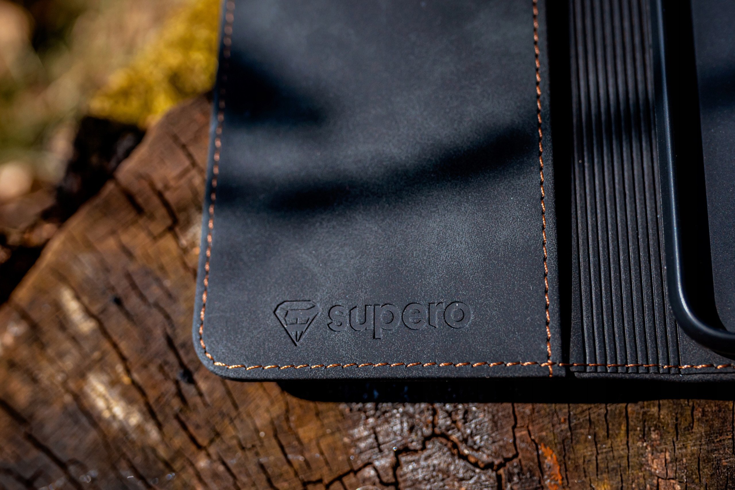 Stylowy i klasyczny wygląd etui