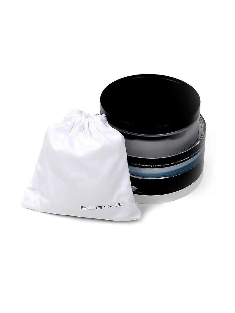 Wysokiej jakości materiały – stal nierdzewna i szafirowe szkiełko