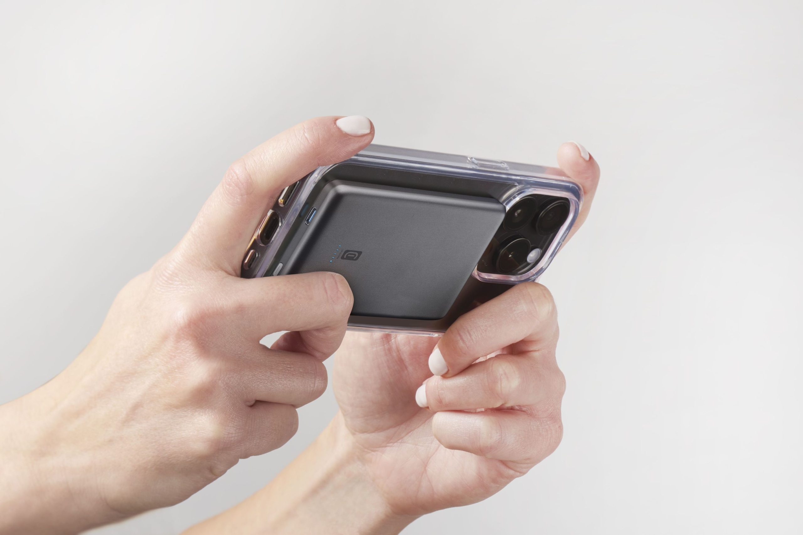 Kompatybilność z urządzeniami Apple – Ładowanie iPhone 12 i nowszych modeli