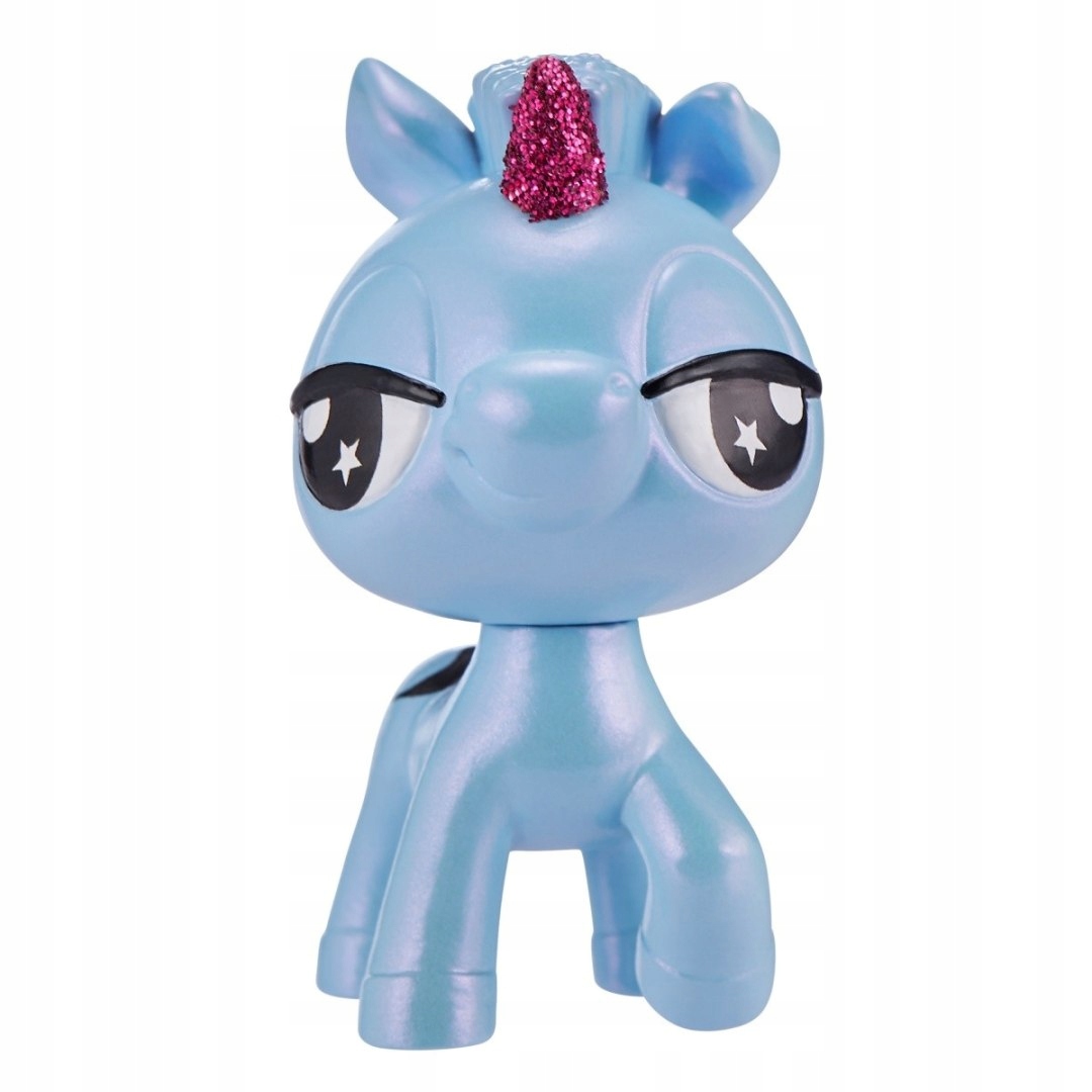 Fantastyczne zwierzęta w różnych wzorach