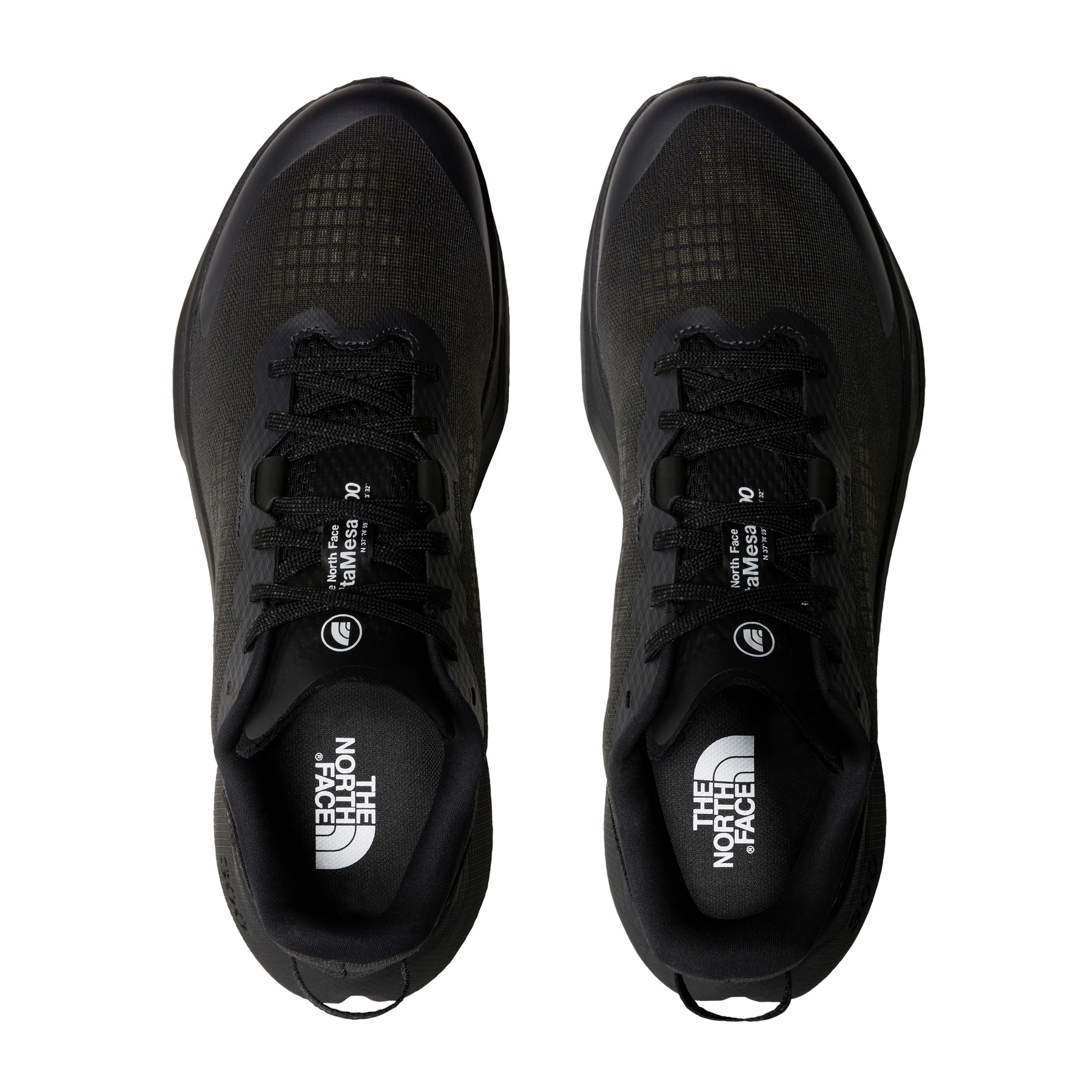 Oddychająca cholewka z materiałów z recyklingu