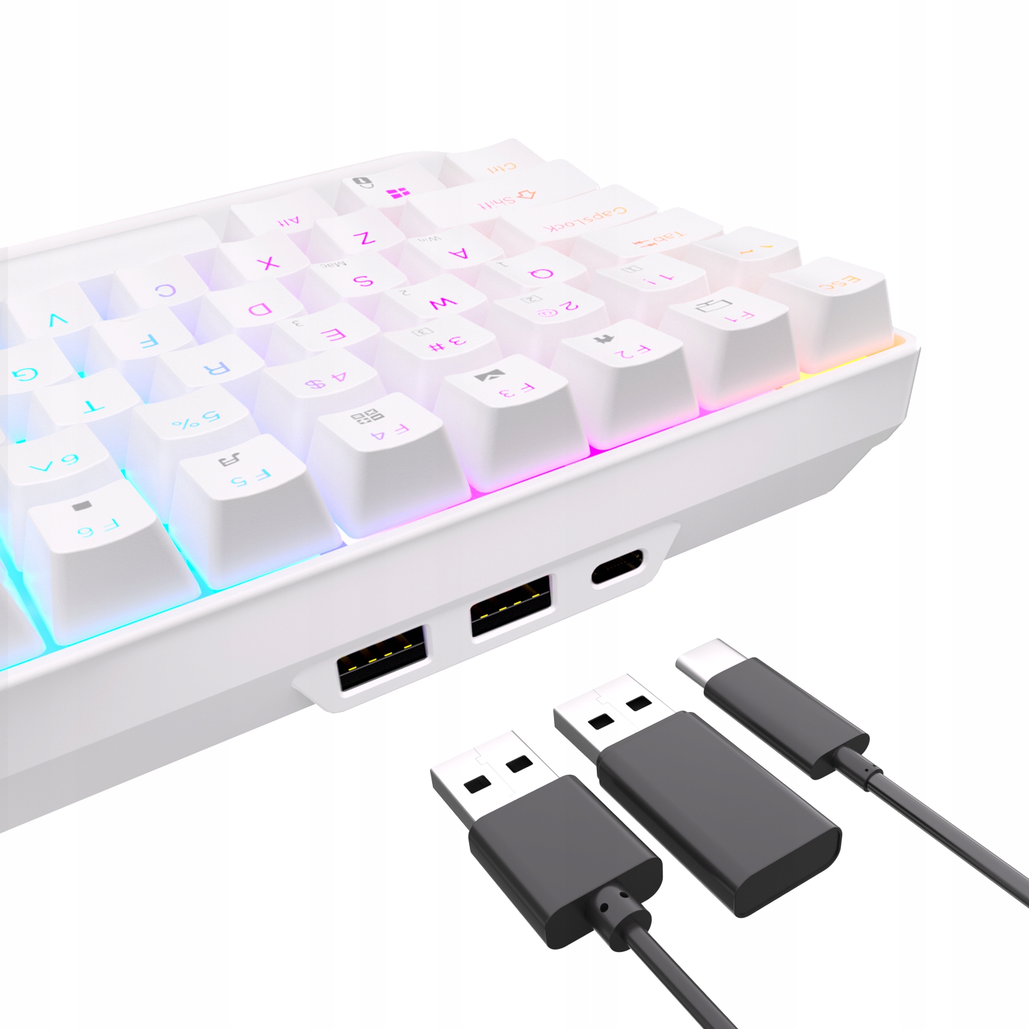 Wbudowany HUB USB-A z dodatkowymi portami