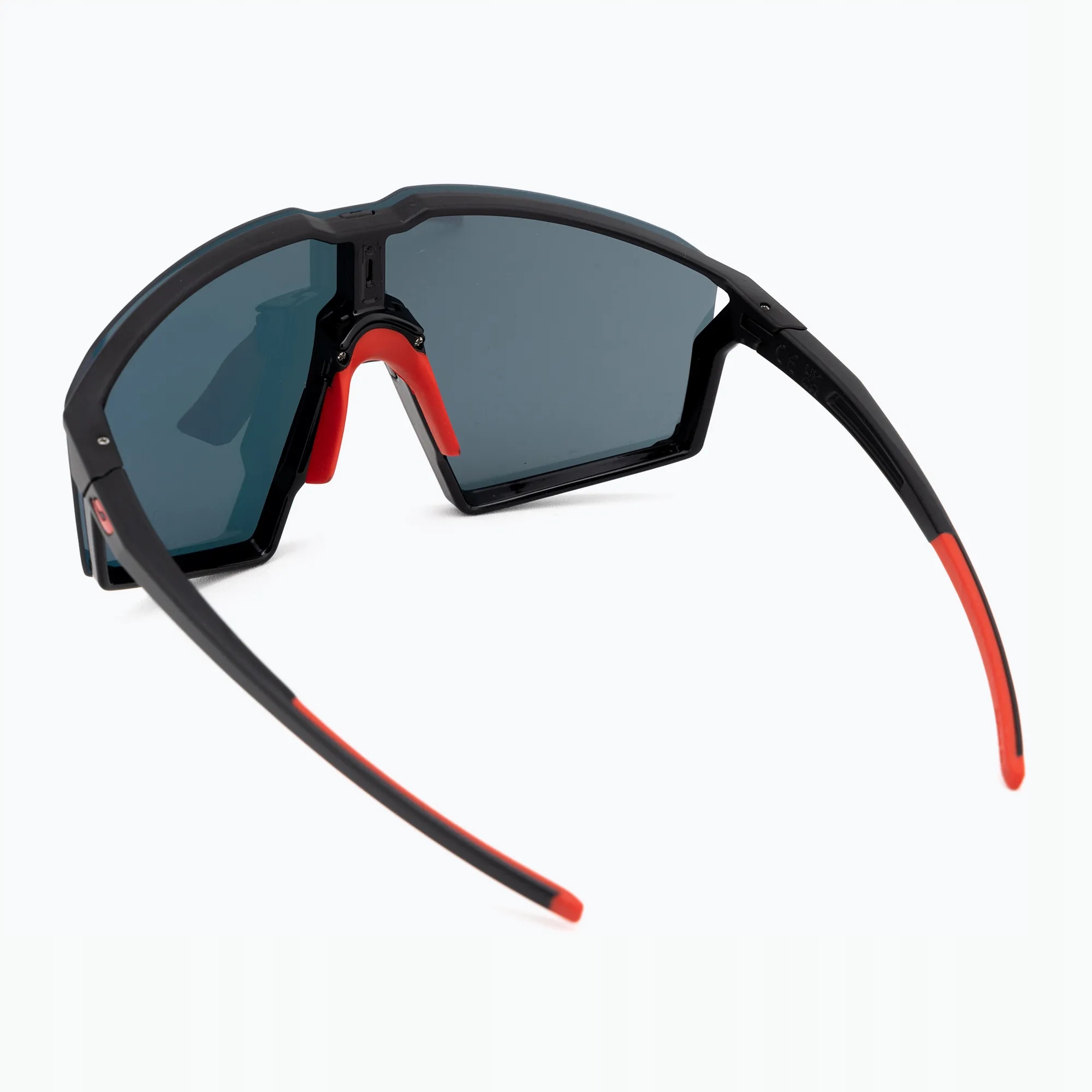 Lekka konstrukcja - tylko 25 g