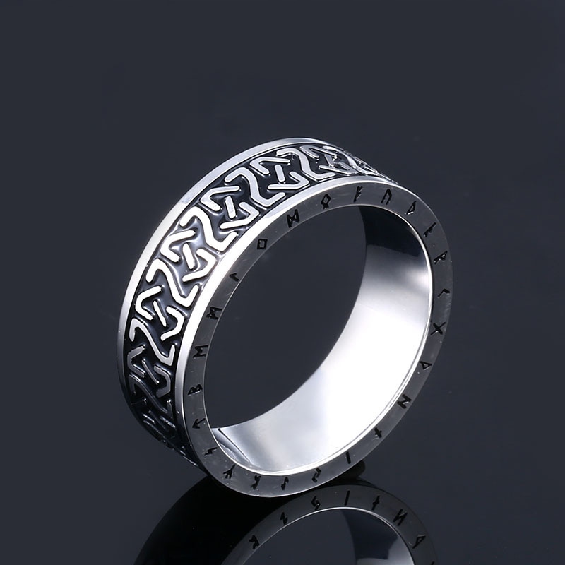 Styl wikingów i runy nordyckie