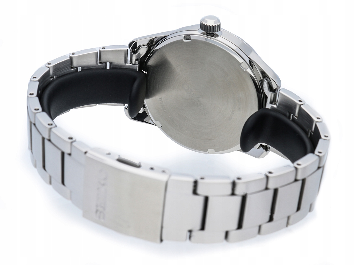 Klasyczny design z niebieską tarczą – Styl, który przyciąga uwagę