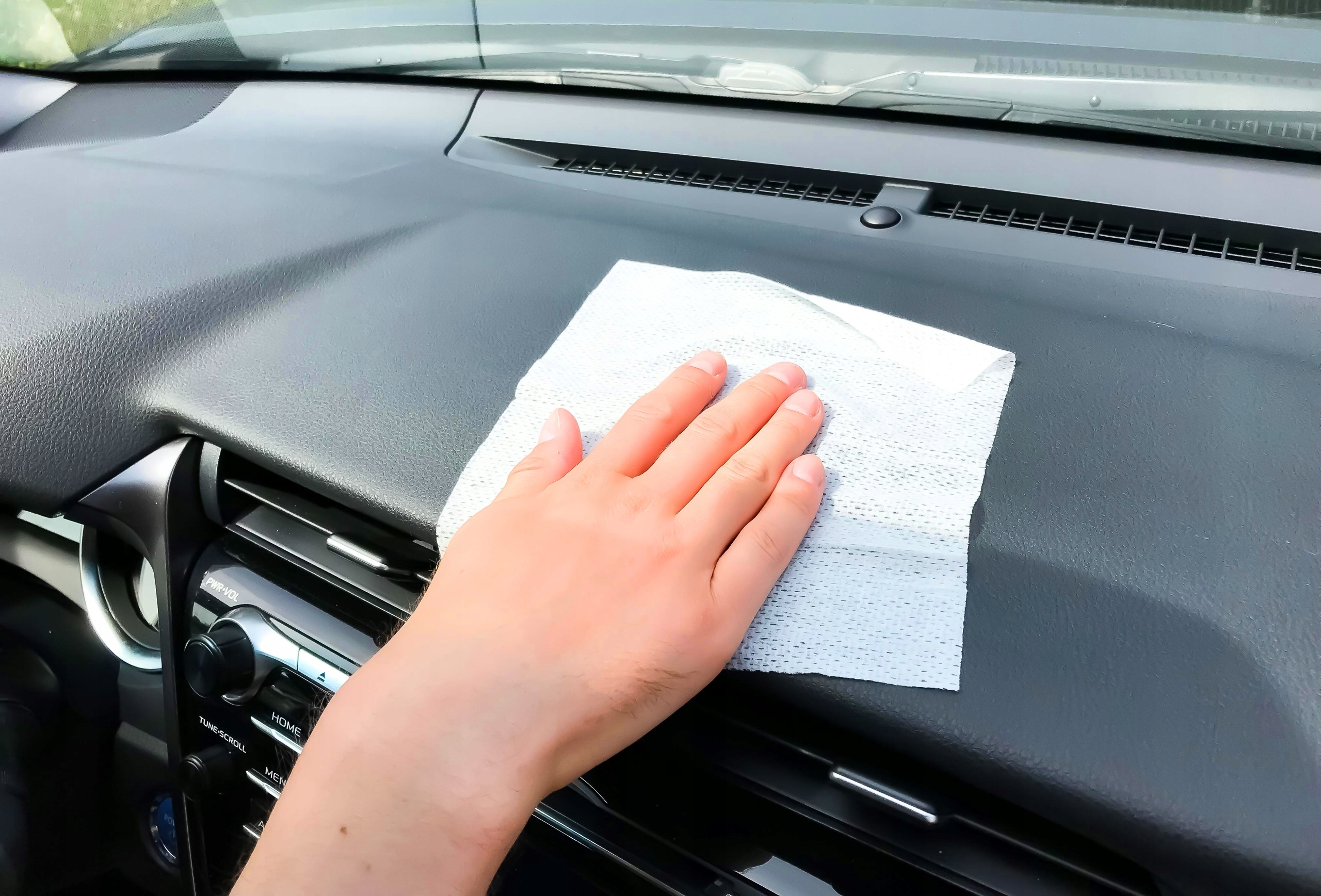 Skuteczne usuwanie kurzu i zabrudzeń