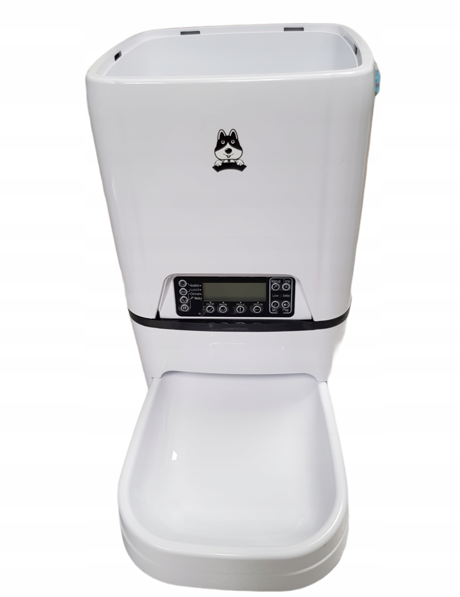 Pojemność 3.7L – Wygodne dozowanie karmy