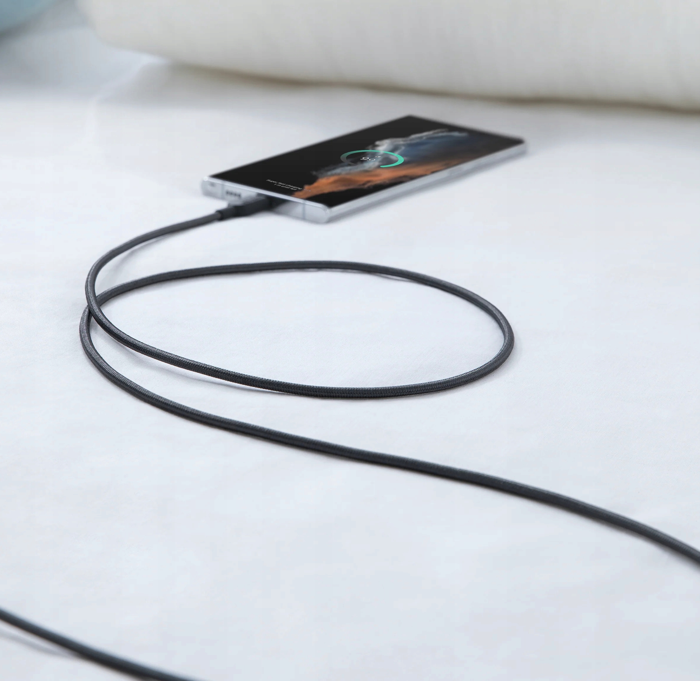 Kompatybilność z technologią Super Fast Charging – Naładuj swoje urządzenia w mgnieniu oka