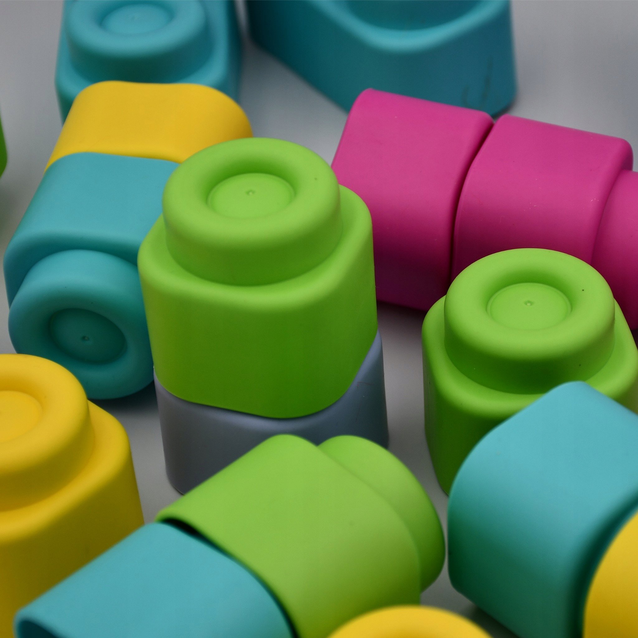 Różnorodność kolorów i tekstur – Nauka przez zabawę