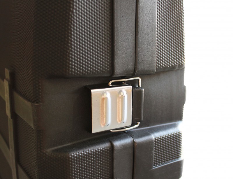 Wytrzymała konstrukcja i wysoka udarność do 65 dżuli