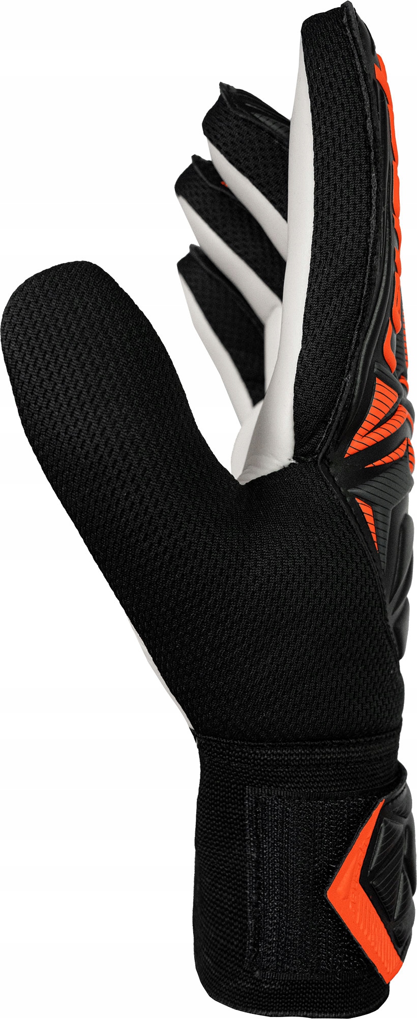 Wytrzymały materiał Reusch Solid – Gwarancja trwałości