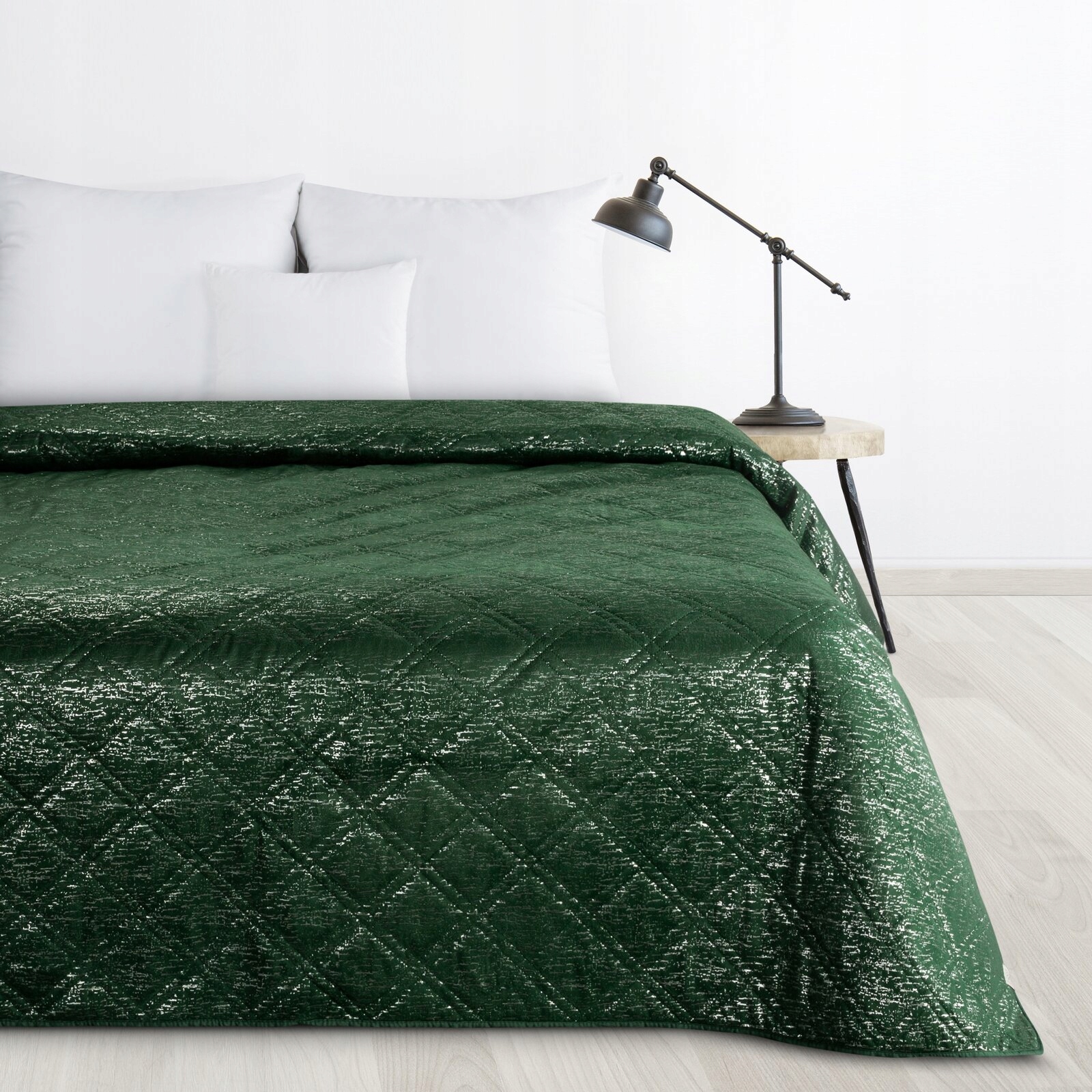 Narzuta D91 LUIZ 220 x 240 cm – Elegancja i komfort w Twojej sypialni
