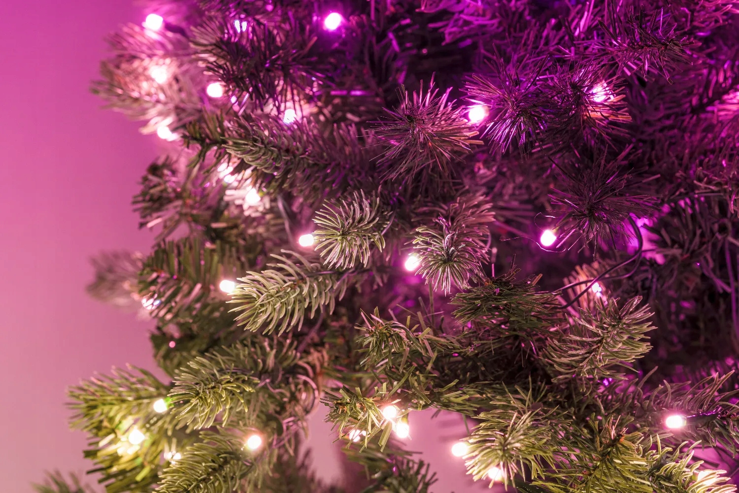 Wielokolorowe diody LED RGB – Stwórz magiczną atmosferę