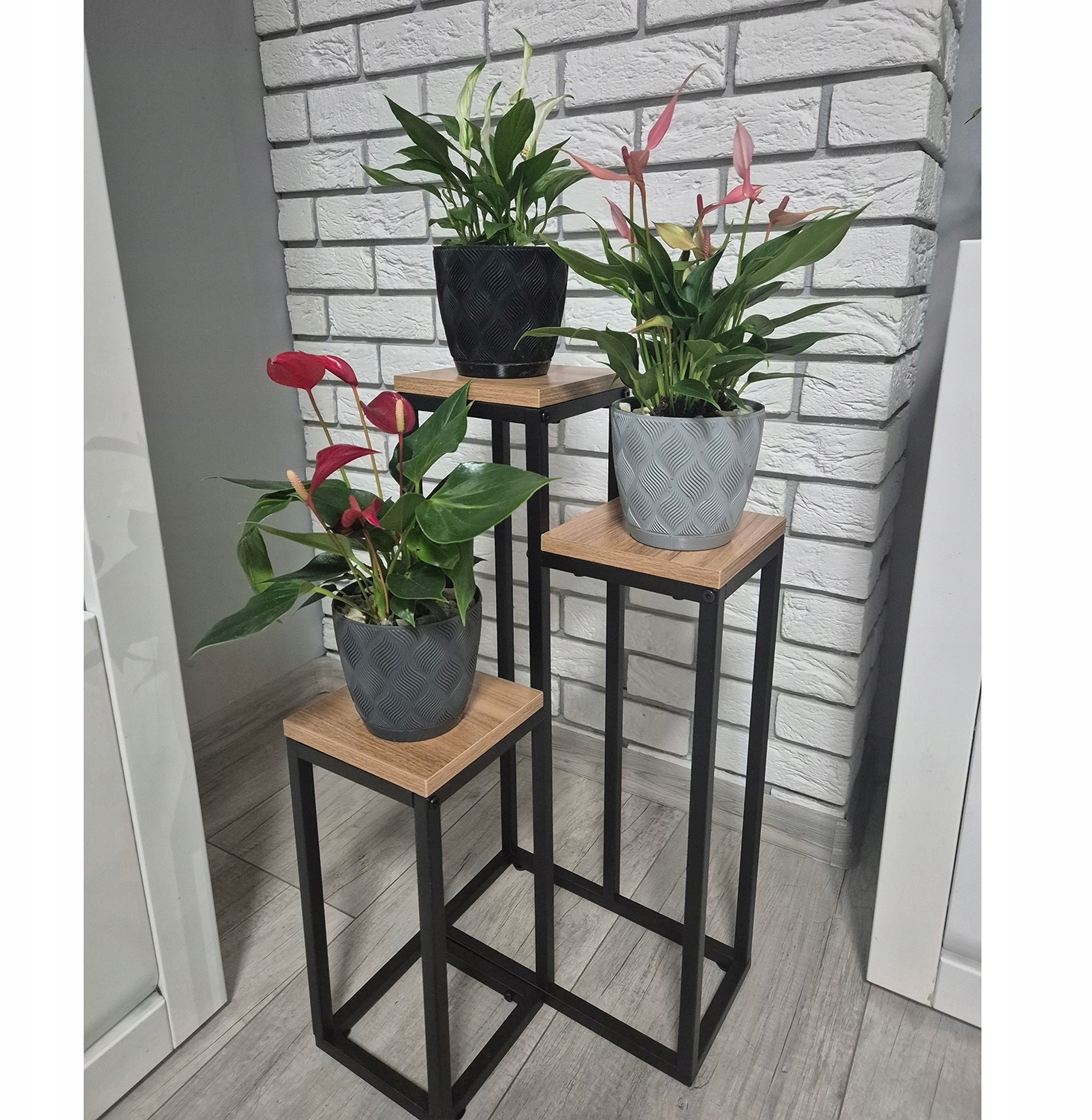 Kwietnik stojący 67cm 25626 – Nowoczesny stojak na kwiaty w stylu loft