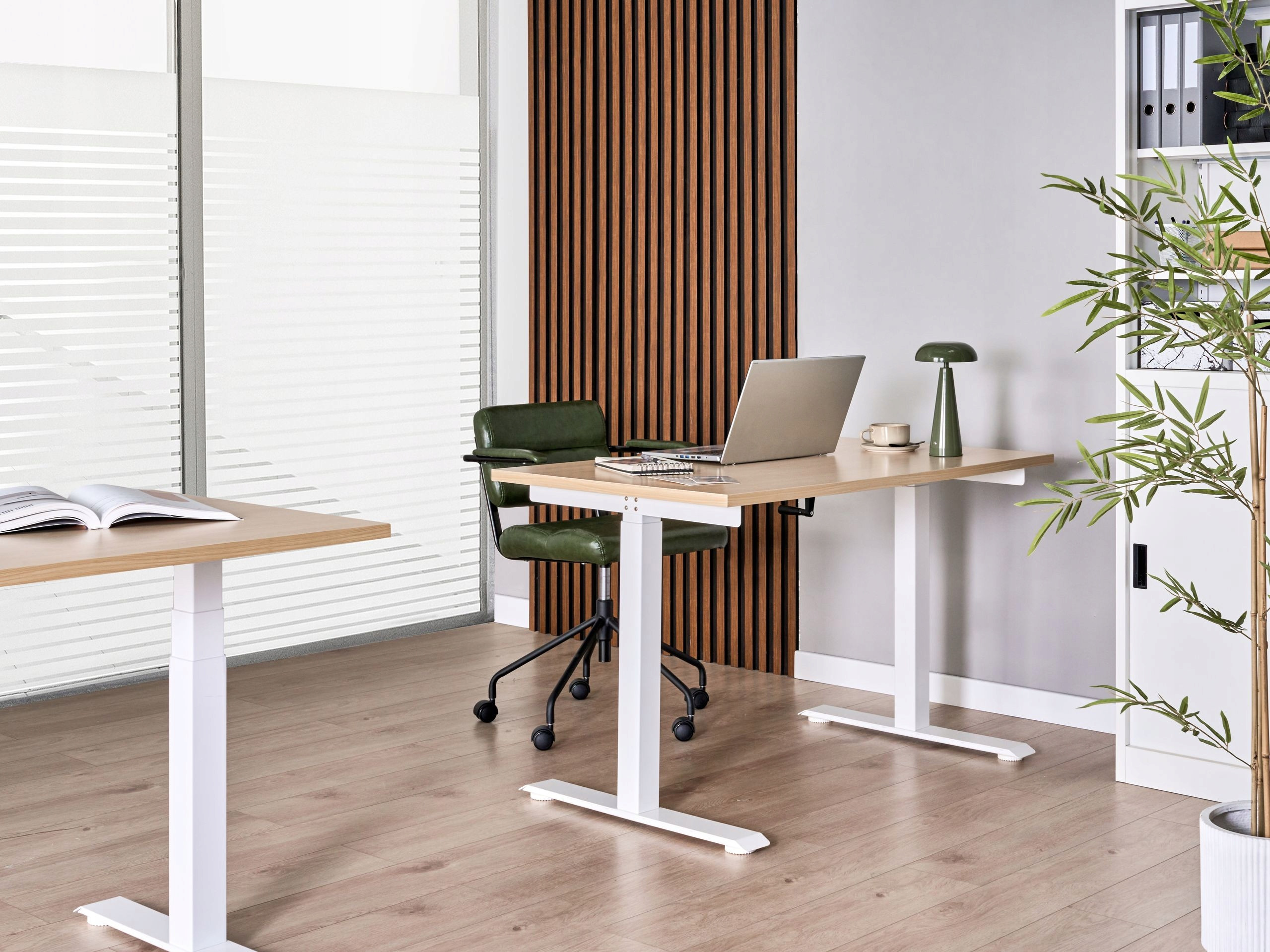 Nowoczesny design w odcieniach brązu i bieli