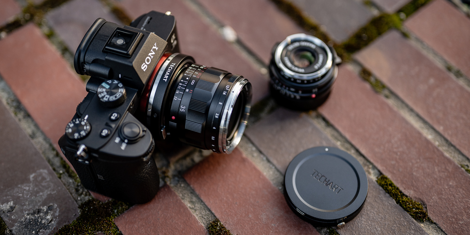 Adapter bagnetowy z autofocusem Techart PRO LM-EA9 - Leica M / Sony E - Siła czterech silników