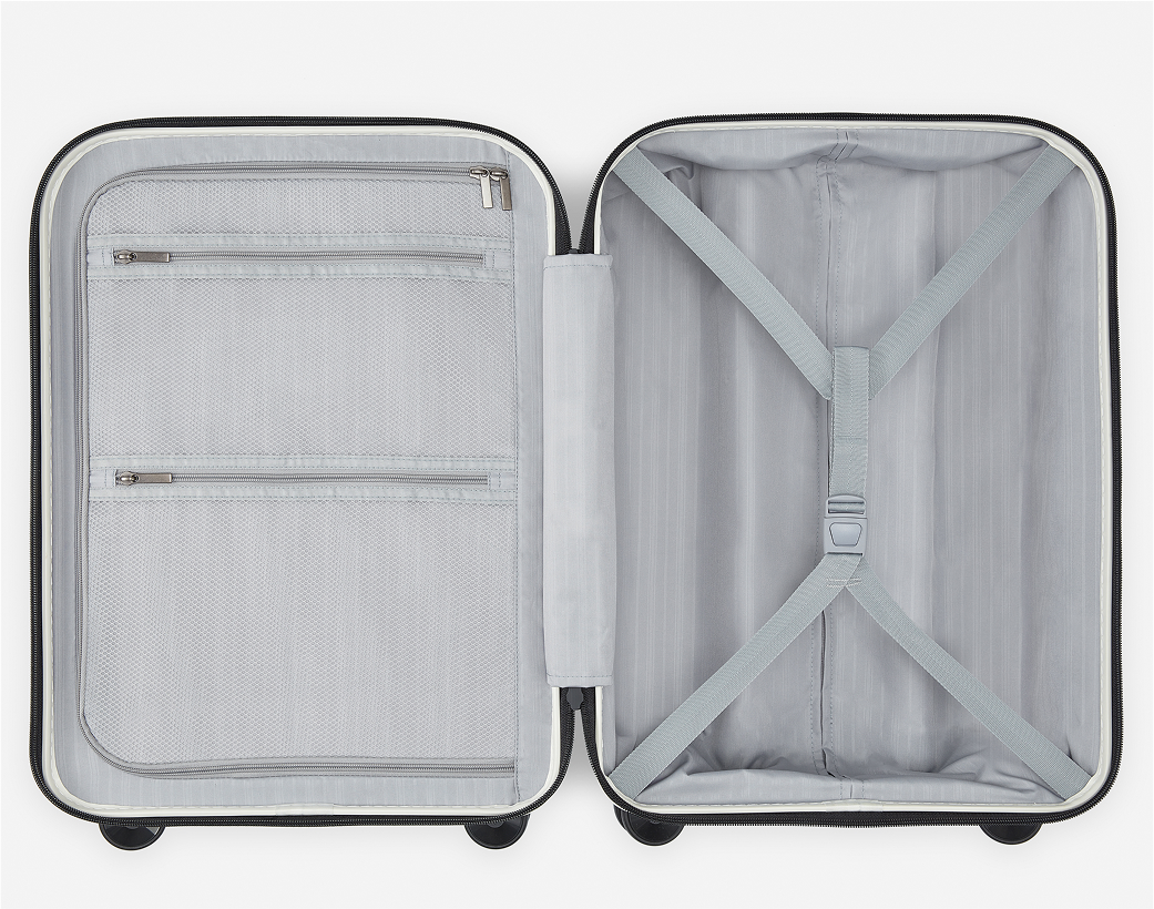 Zintegrowany zamek TSA – idealny dla podróżujących samolotem