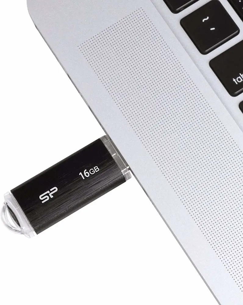 Maksymalne prędkości transferu – Odczyt do 18 MB/s, zapis do 5 MB/s