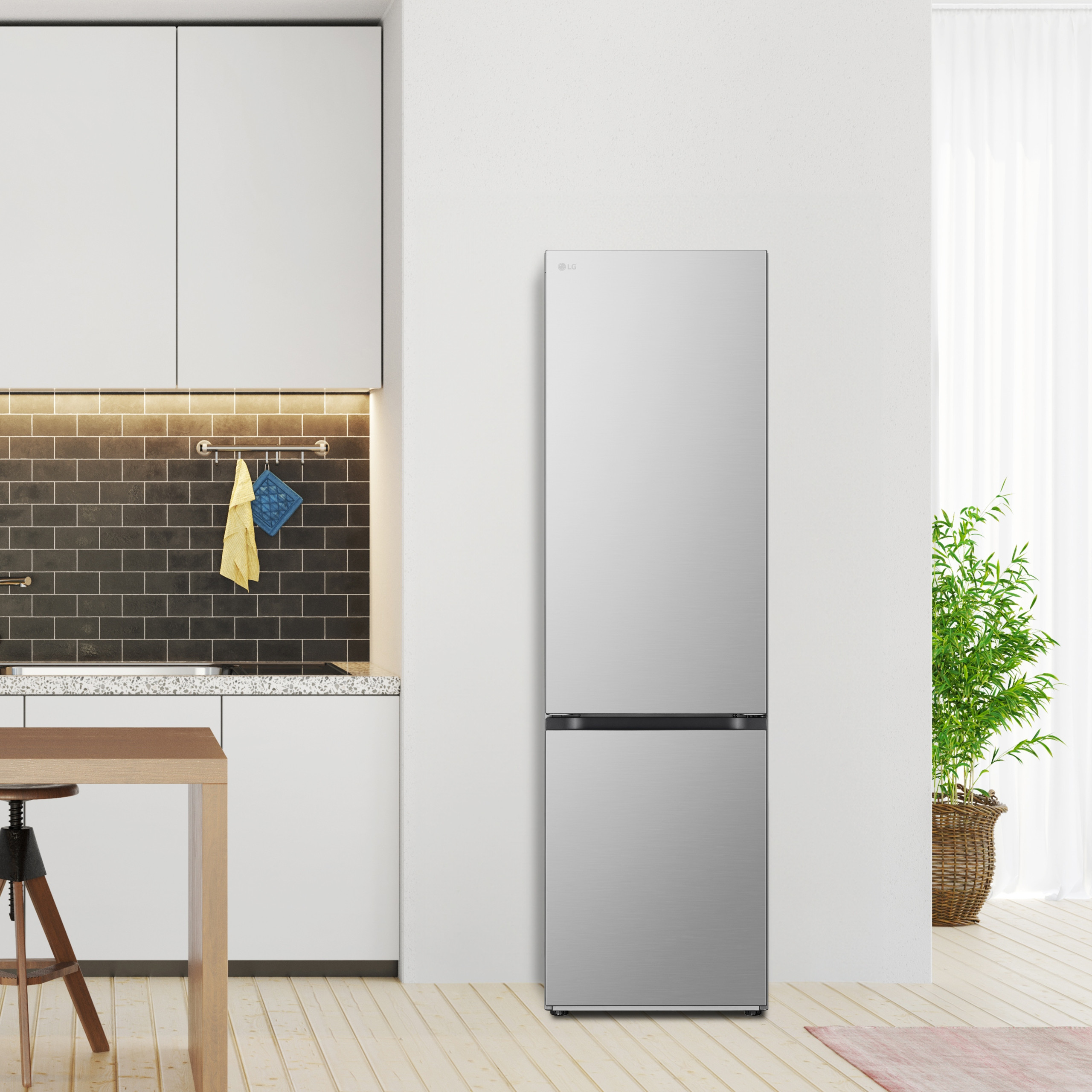 Wysoka pojemność – 277 l w chłodziarce i 110 l w zamrażarce