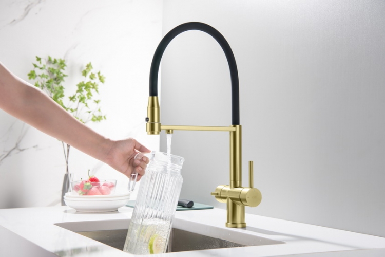 Obrotowa wylewka 360° – maksymalna wygoda użytkowania