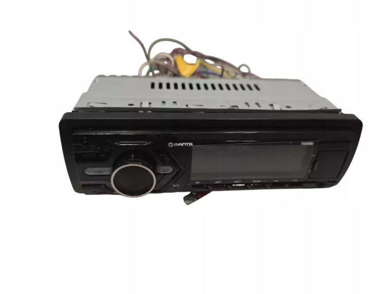 Moc wzmacniacza 4x50 W dla potężnego dźwięku