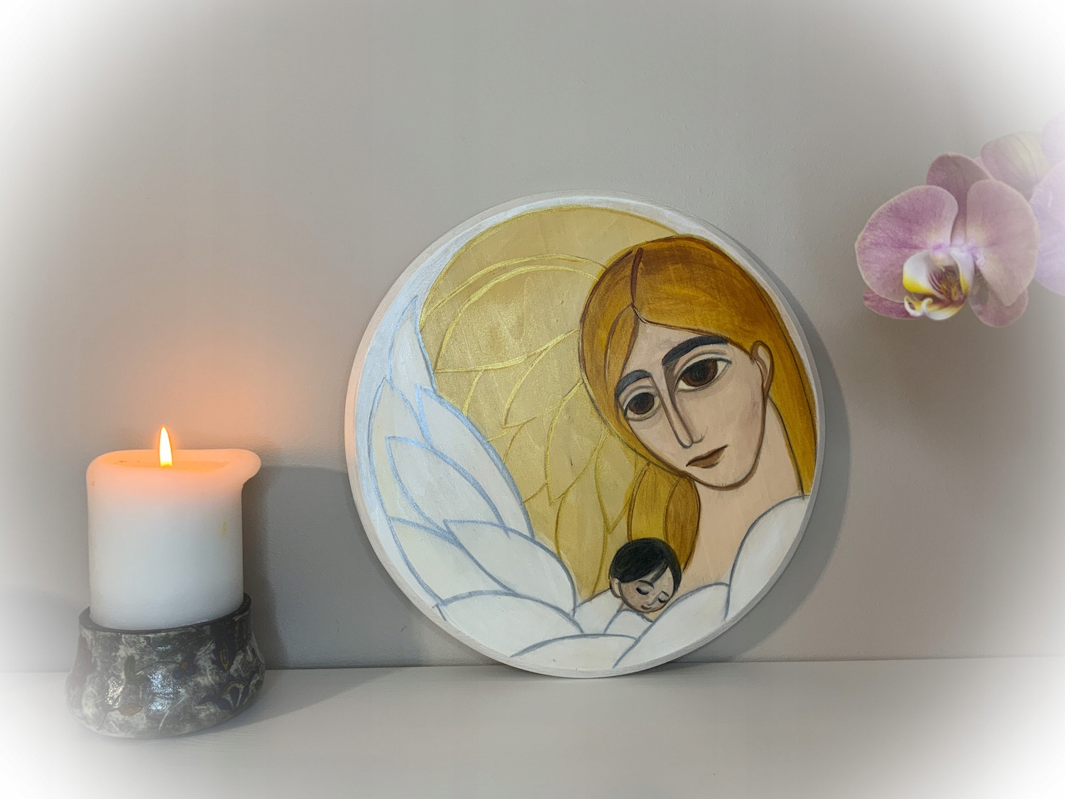 Anioł Stróż tulący dziecko - pamiątka Chrztu Św.