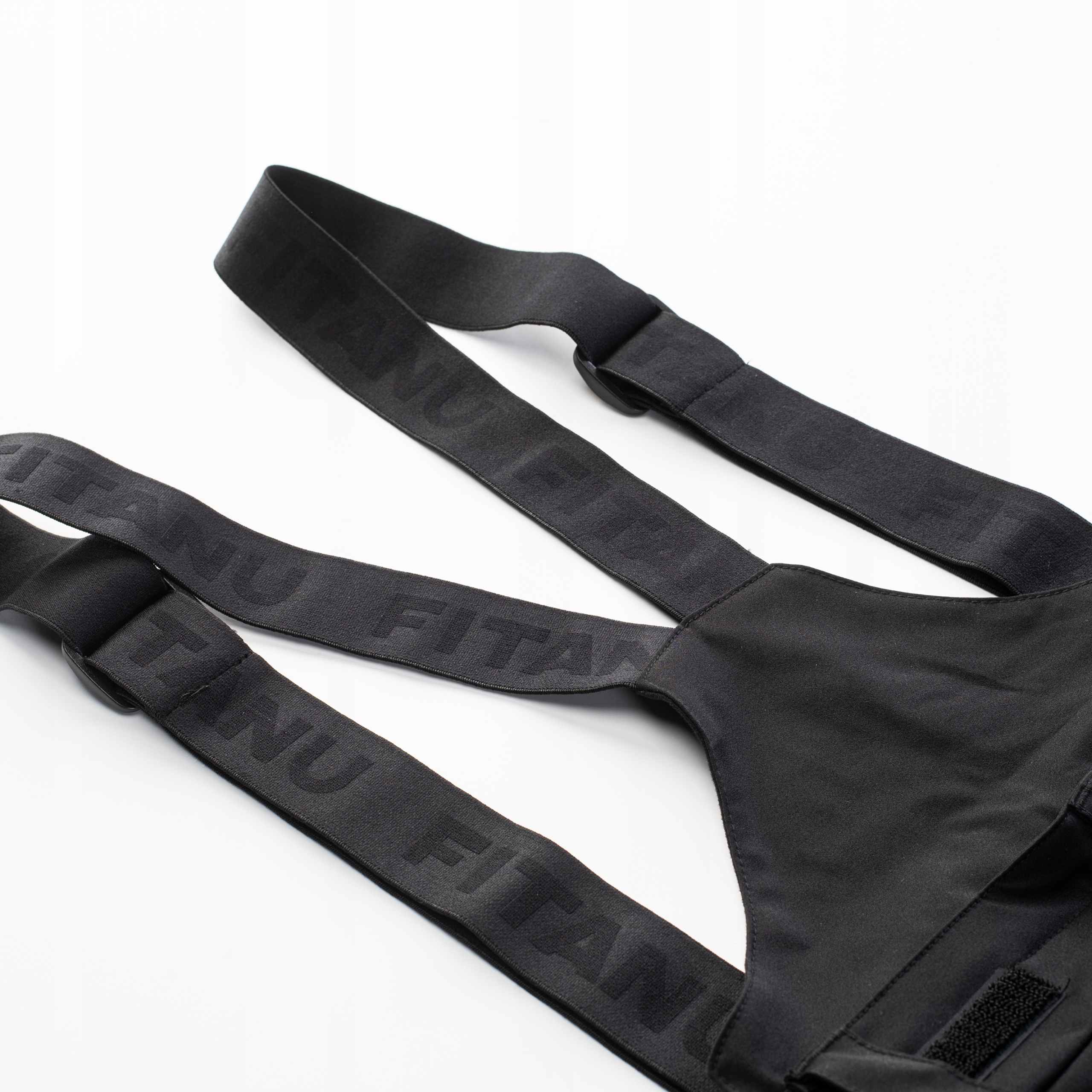 Komfort i funkcjonalność – Zamek wentylacyjny i śnieżny fartuch