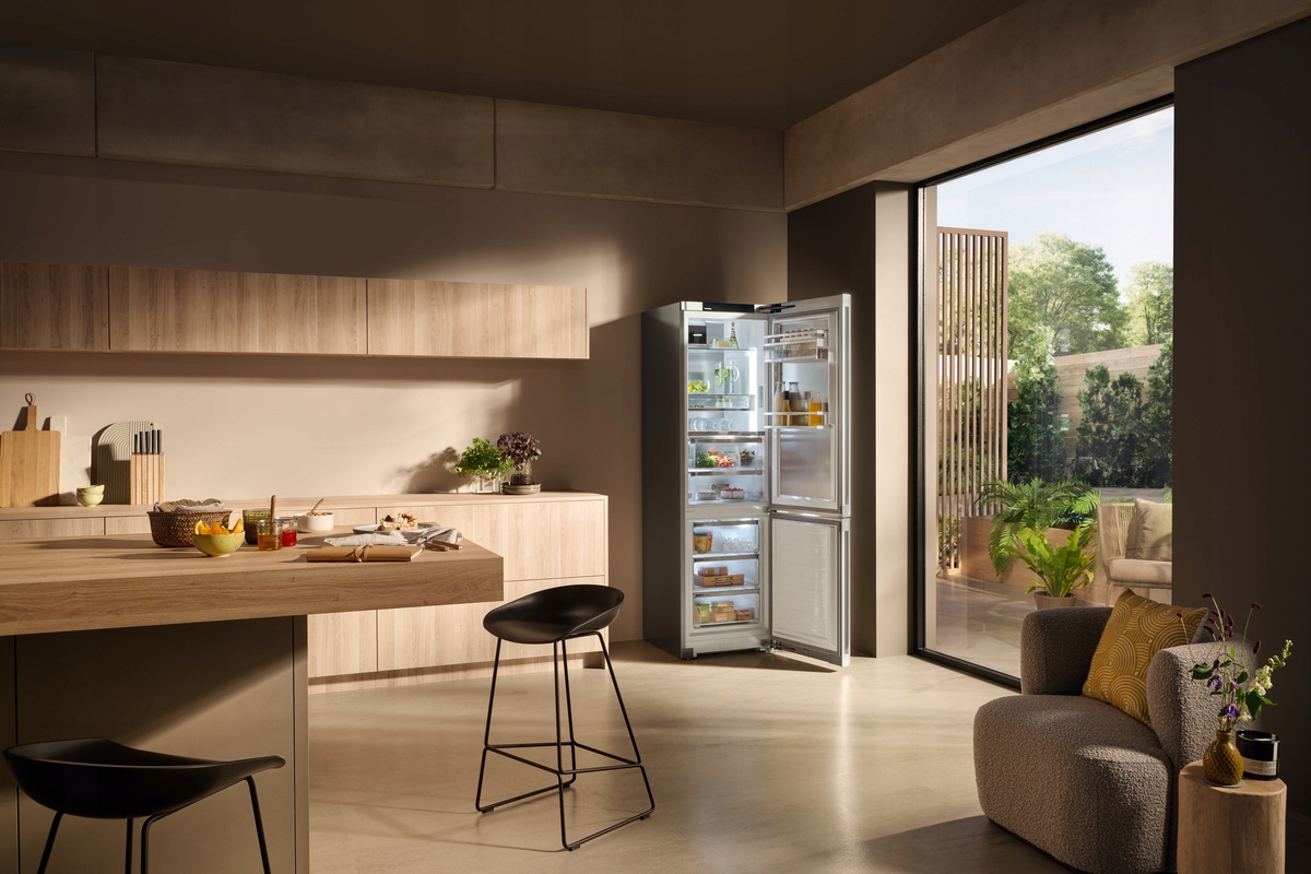 Lodówka Liebherr CBNstb 579i – Innowacyjna chłodziarko-zamrażarka z BioFresh i NoFrost