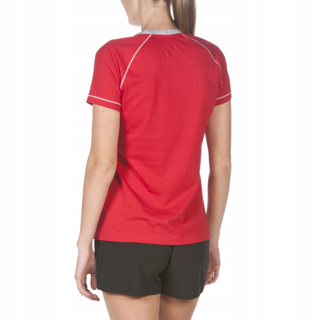 Uniwersalność i wygoda – Koszulka dla aktywnych kobiet